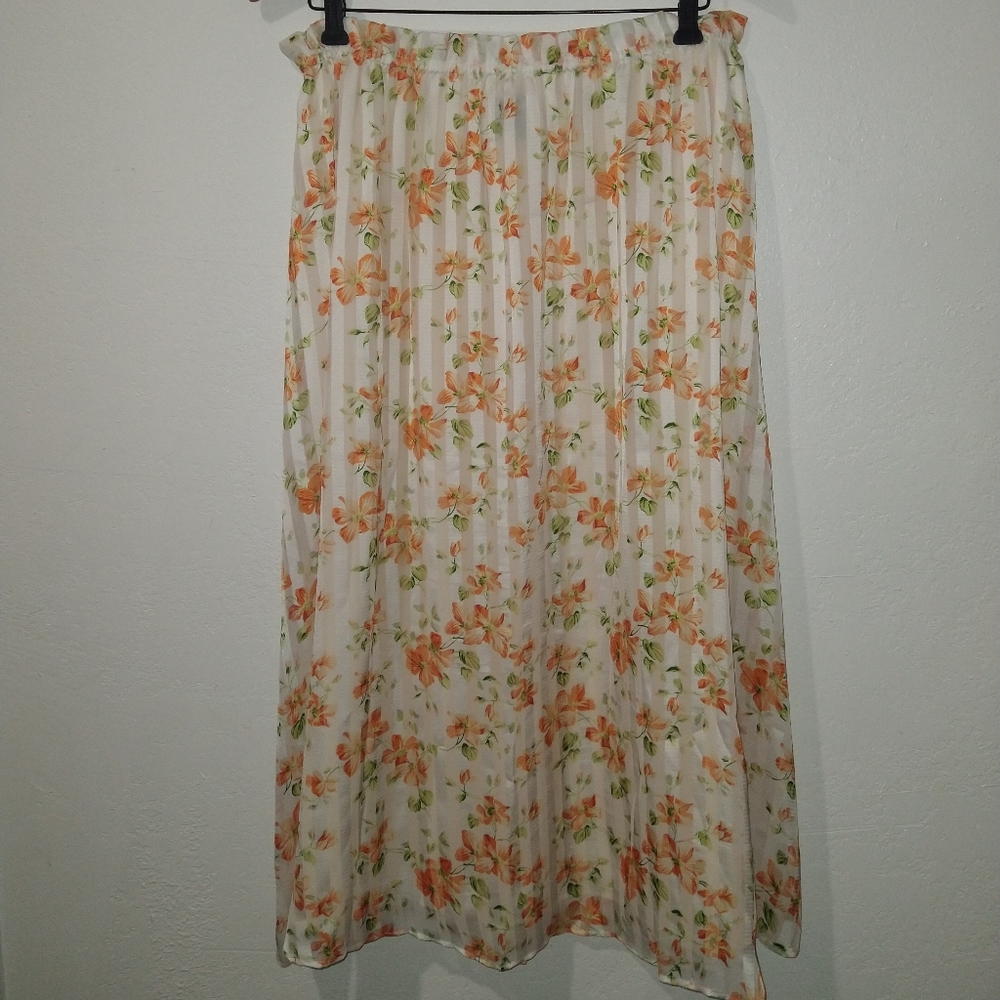 PRIVACY PLEASE Whitney Vintage Floral Midi Skirt - Picture 8 of 9